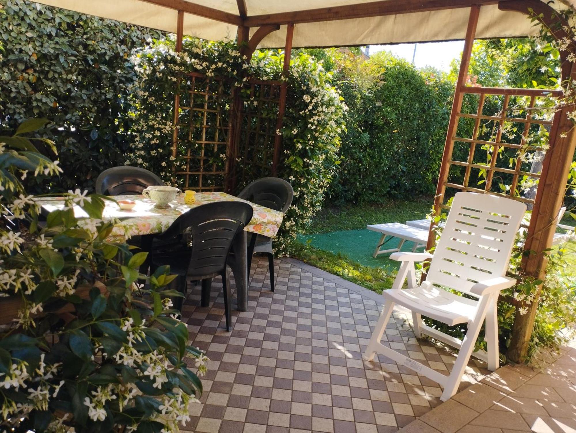 Melody House - Dependance Villa Castel del Bosco  Exterior photo